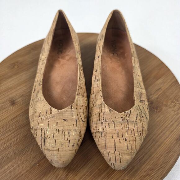Vionic Shoes Womens Size 7 Cork Pointed Toe Flats Slip-On Orthotic Comfort - Picture 3 of 14
